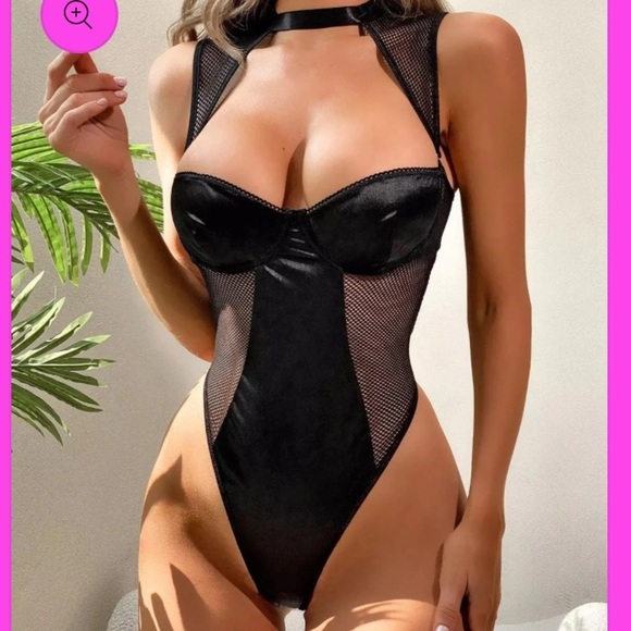 Oh La La Cheri Other - Oh La La Cheri Sexy Lingerie BLK Strappy Teddy Harness Straps NWT Size Medium